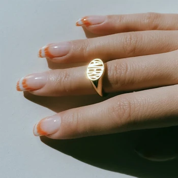 Custom Ovalo formos Pavadinimas Žiedai Moterims Asmeninį Tuščiaviduriai Laišką Piršto Žiedas iš Nerūdijančio plieno Papuošalai Suvenyras, Dovanos